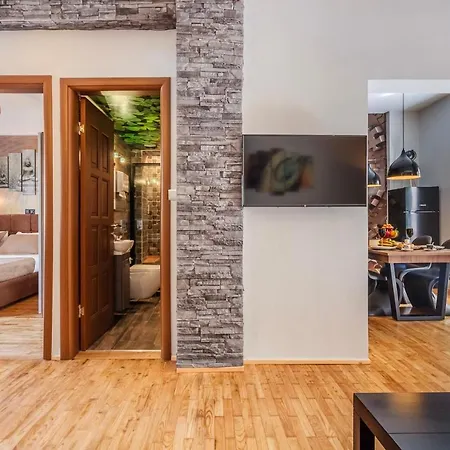 Cuckoo's Nest - Centre Luxury
