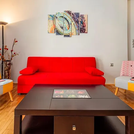 Cuckoo's Nest - Centre Luxury Appartement Kalamáta