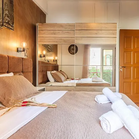 Apartamento Cuckoo's Nest - Centre Luxury Calamata