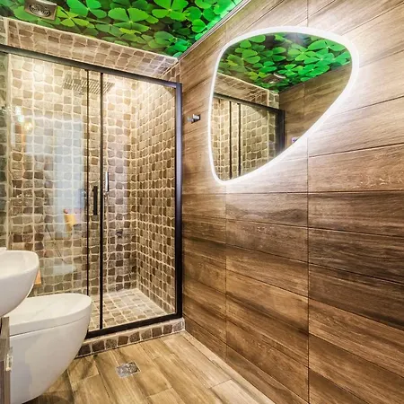 Cuckoo's Nest - Centre Luxury