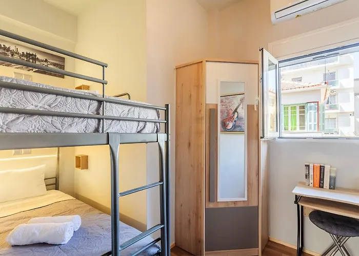 Cuckoo's Nest - Centre Luxury Lägenhet Kalamata